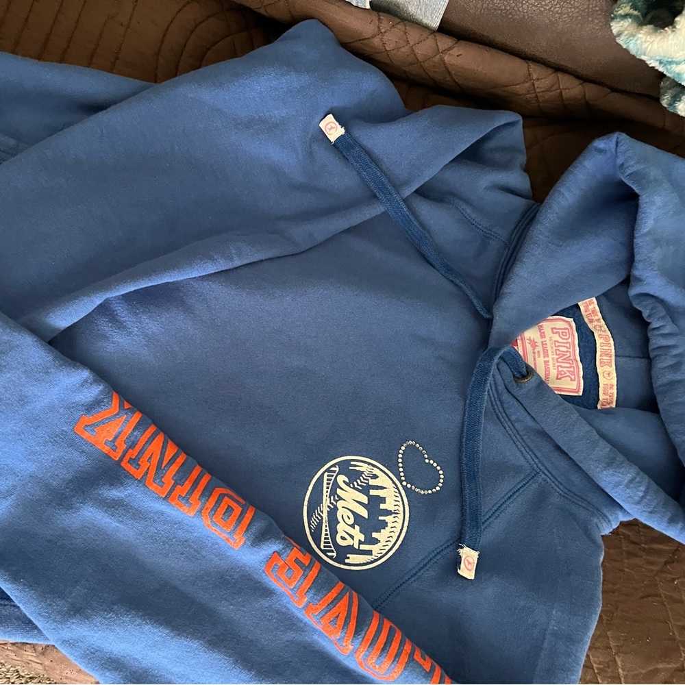 Blue NY Mets Victoria Secrets sweatshirt